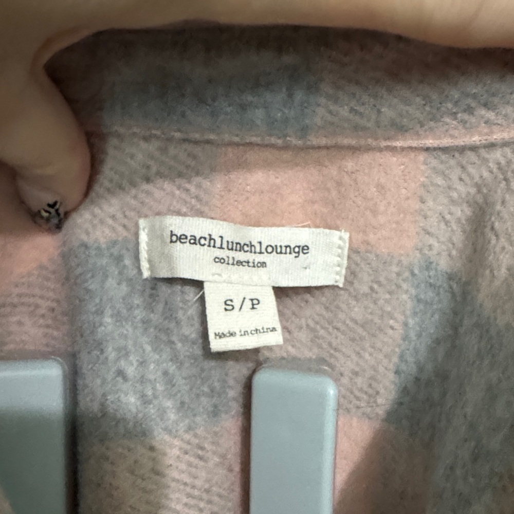 Beachlunchlounge Sally Pink and Gray Checkered Shirt - Picture 2 of 9